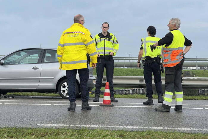 Slachtoffer bekneld bij verkeersongeval