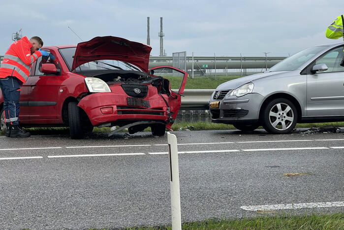 Slachtoffer bekneld bij verkeersongeval