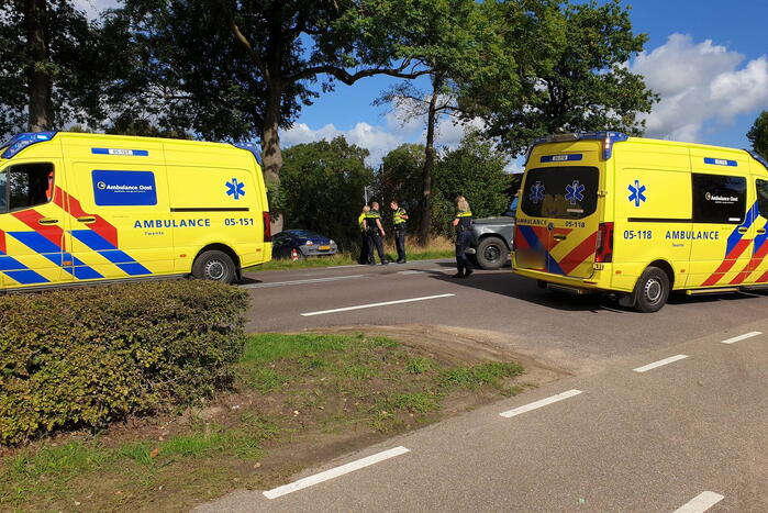 Schade en gewonden na aanrijding