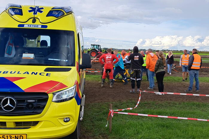Motorcrosser gewond na ongeval op evenement