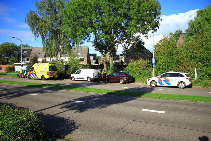 Twee voertuigen betrokken bij kop-staart botsing