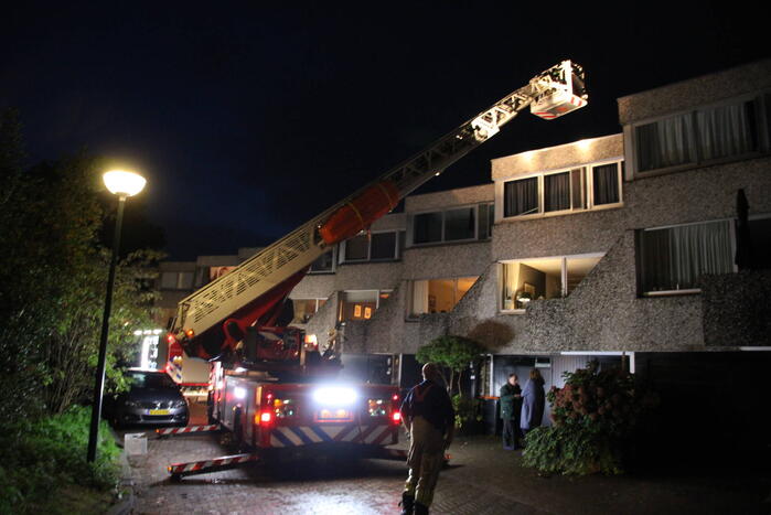 Schoorsteen geveegd na brand