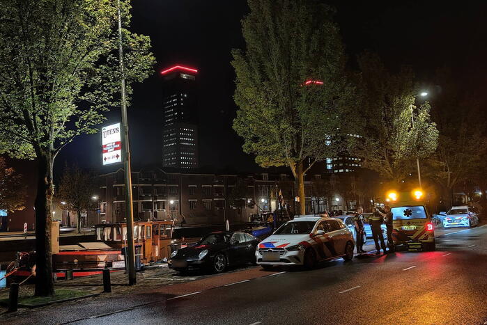 Persoon onderkoelt na val in water