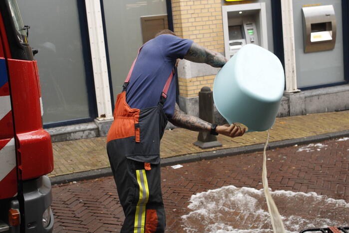 Giftshop tijdelijk gesloten vanwege waterlekkage