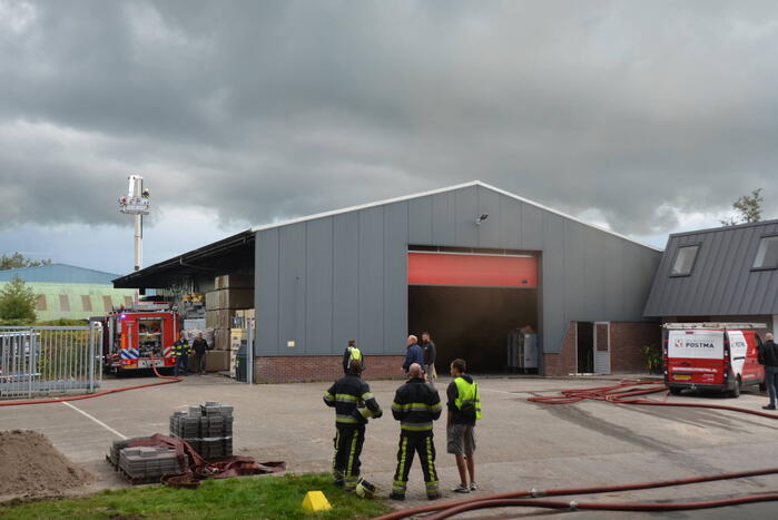 Containerbrand slaat over naar loods