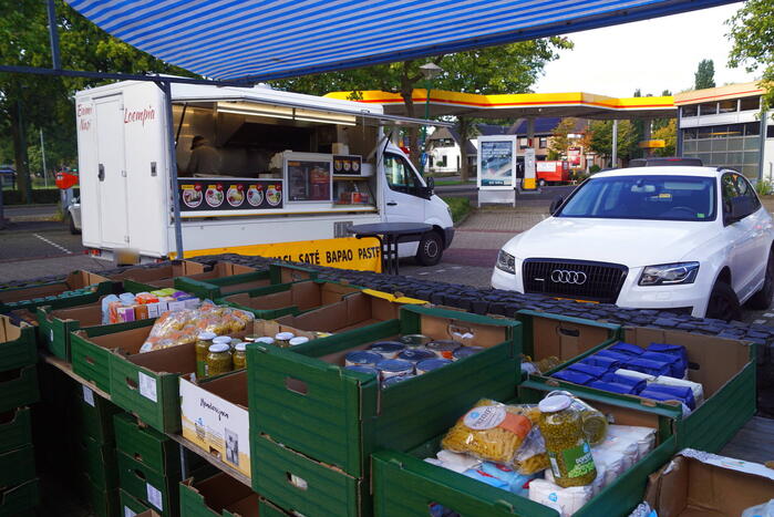 Grote voedselinzameling actie bij supermarkten