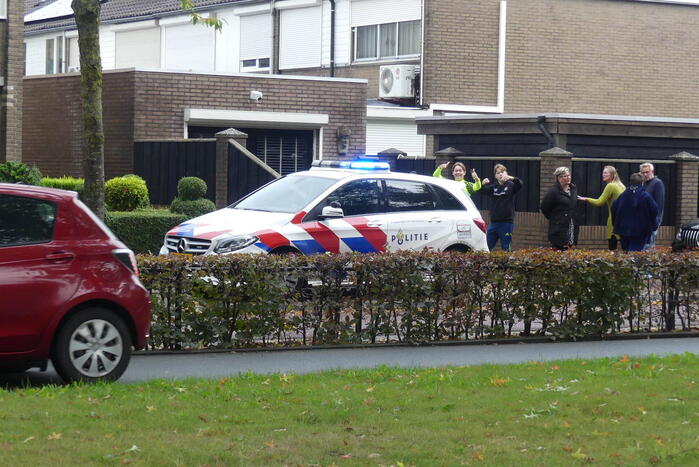 Traumateam assisteert bij incident in woning