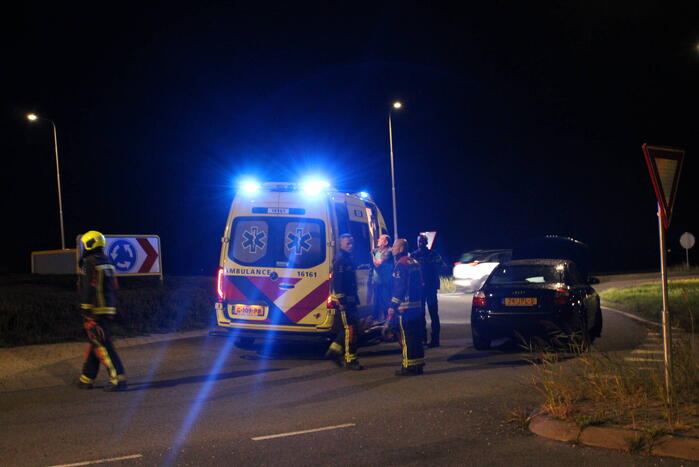 Persoon gewond bij autobrand