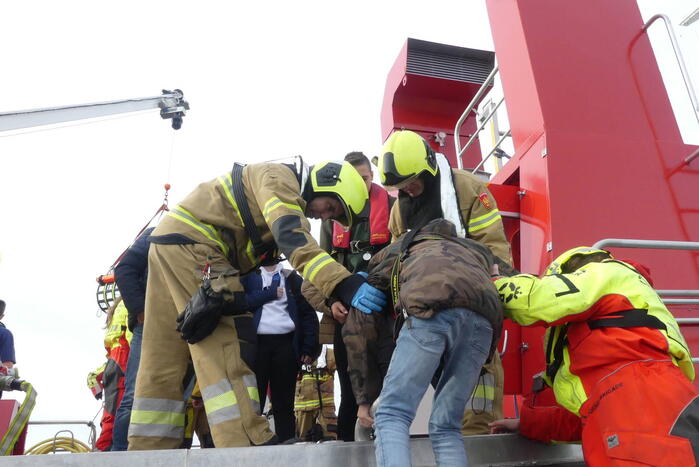 Grote hulpverleningsoefening op de Maas