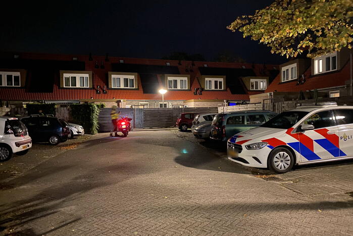 Scooterrijder vlucht te voet na achtervolging