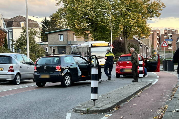 SCHADE BIJ AANRIJDING bij inrit