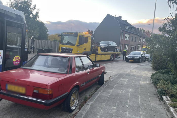 SCHADE BIJ AANRIJDING bij inrit