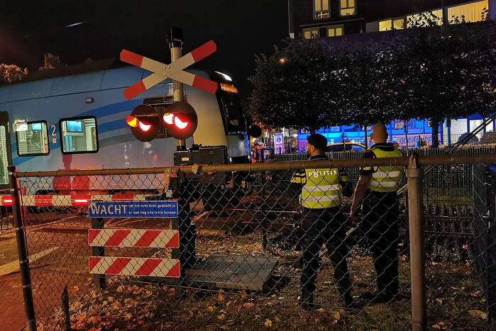 Treinverkeer kort stilgezet vanwege politieactie