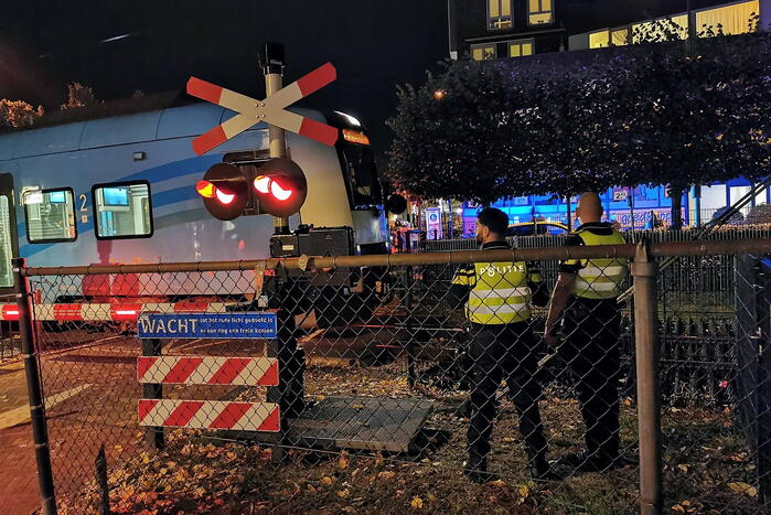 Treinverkeer kort stilgezet vanwege politieactie