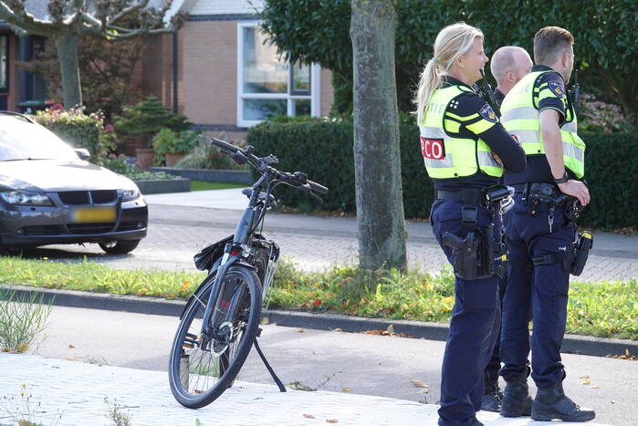 Fietser gewond, automobilist rijdt door na aanrijding
