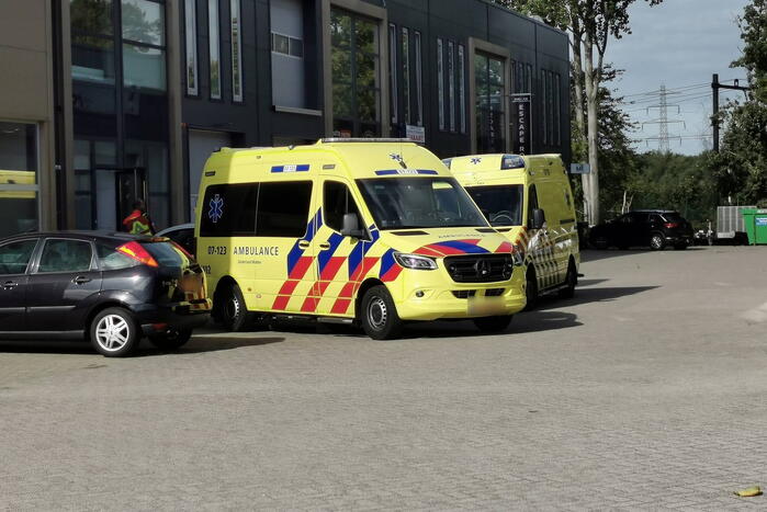 Traumahelikopter landt voor incident op bedrijventerrein