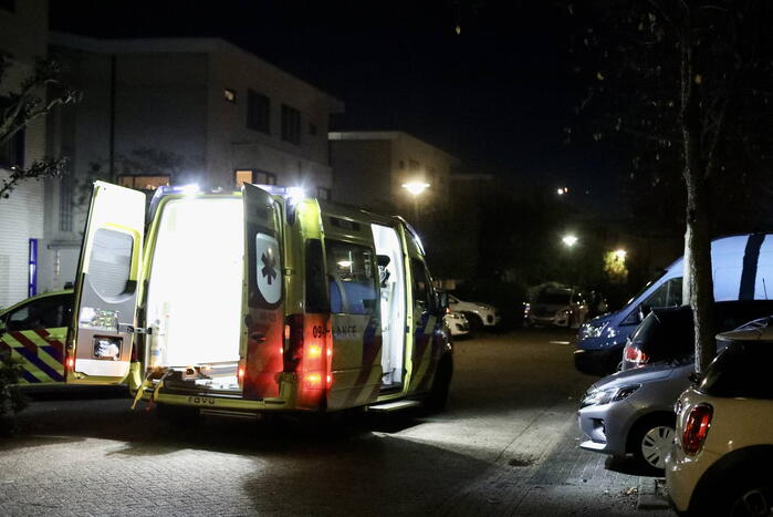 Persoon zwaargewond na val van trap