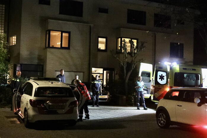 Persoon zwaargewond na val van trap