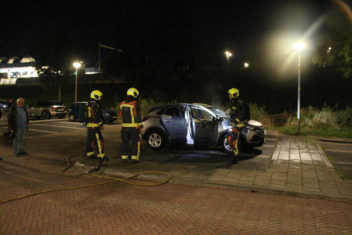Auto beschadigd na brand