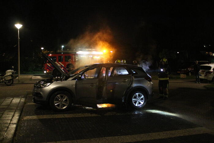 Auto beschadigd na brand