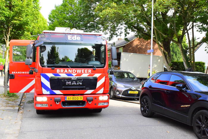 Brand in bakwagen snel geblust