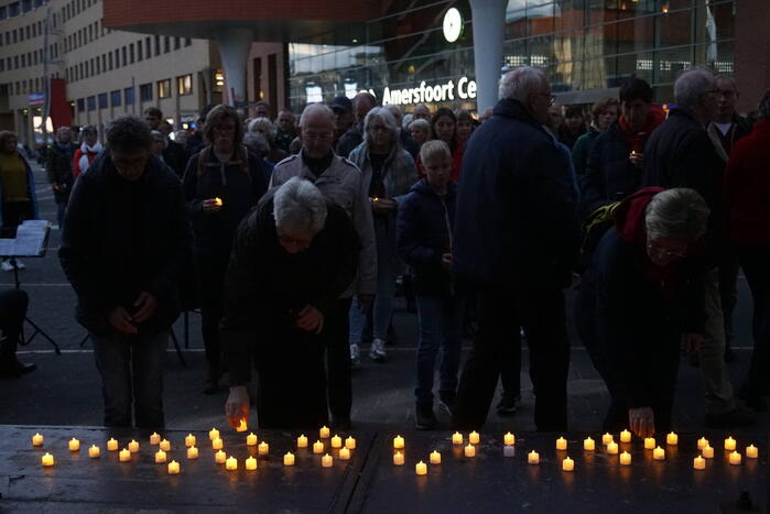 Indrukwekkende herdenkingstocht tijdens Tocht van Vrees en Hoop