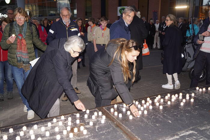 Indrukwekkende herdenkingstocht tijdens Tocht van Vrees en Hoop