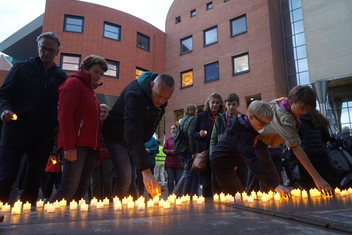 Indrukwekkende herdenkingstocht tijdens Tocht van Vrees en Hoop