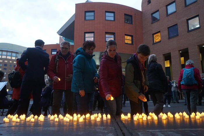 Indrukwekkende herdenkingstocht tijdens Tocht van Vrees en Hoop
