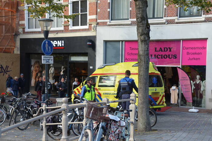 Persoon ernstig gewond na val van hoogte