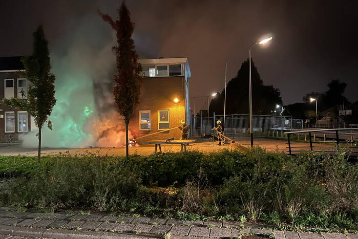 Scooter gaat in vlammen op