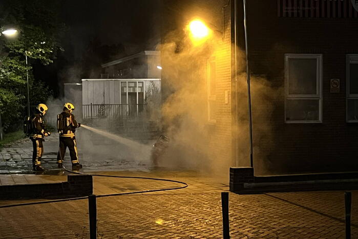 Scooter gaat in vlammen op