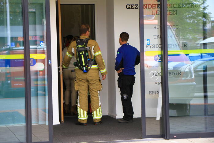 Onderzoek naar stank in gezondheidscentrum Leuken