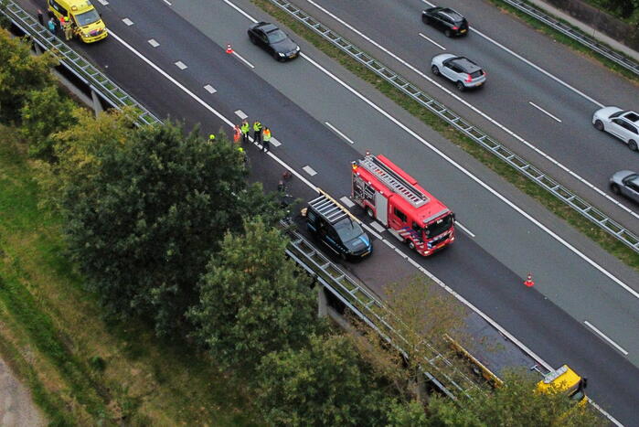 Flinke file vanwege brand in bestelbus