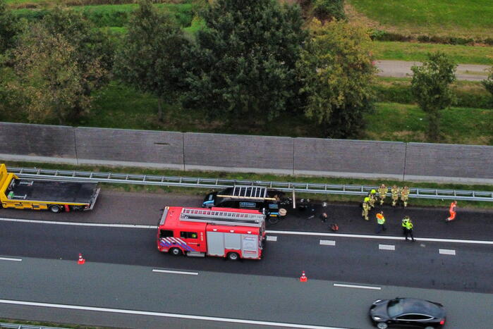 Flinke file vanwege brand in bestelbus