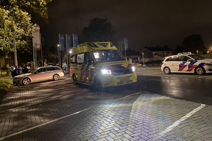 Automobilist en scooterrijder komen in botsing