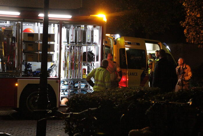 Verwarde aangehouden bij flatgebouw