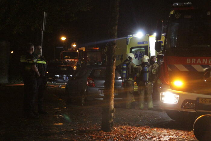 Verwarde aangehouden bij flatgebouw