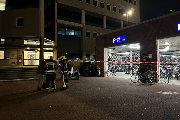 Brandweer verricht onderzoek wegens gaslucht