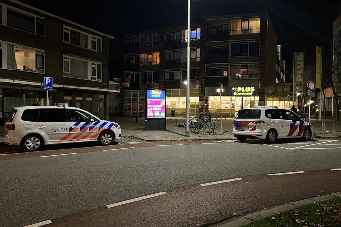 Politie op zoek naar overvallers op eetgelegenheid