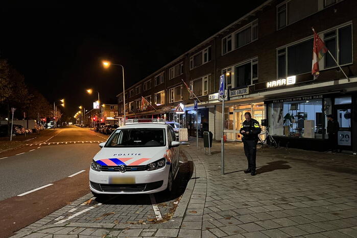 Politie op zoek naar overvallers op eetgelegenheid