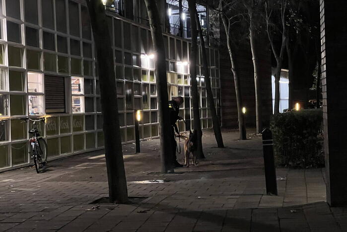 Politie op zoek naar overvallers op eetgelegenheid