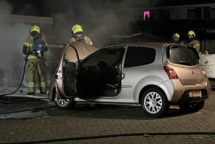 Flinke schade wegens overslaande brand