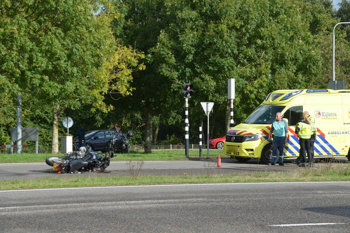 Motorrijder gewond na eenzijdig ongeval