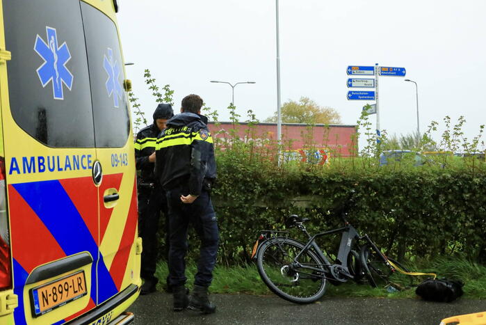 Fiets door midden bij botsing met scooter
