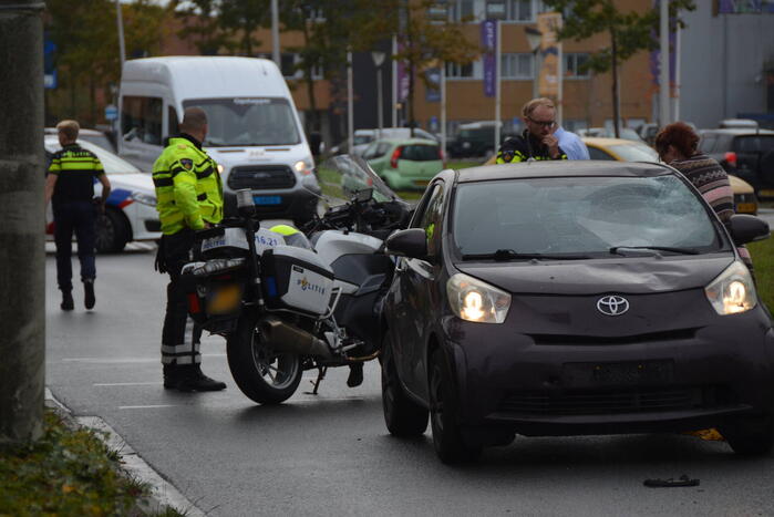 Fietser ernstig gewond bij aanrijding met auto