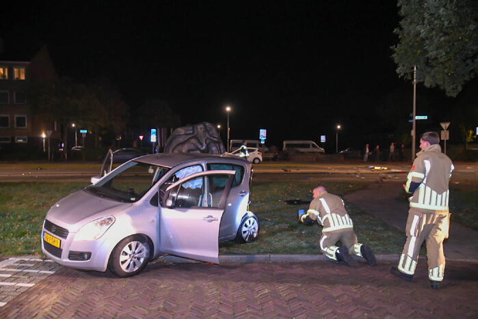Politiewagen betrokken bij botsing