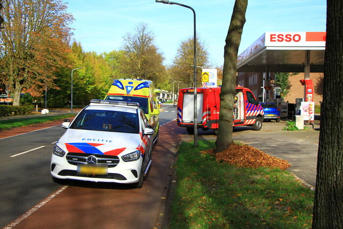 Man zwaargewond na val van fiets