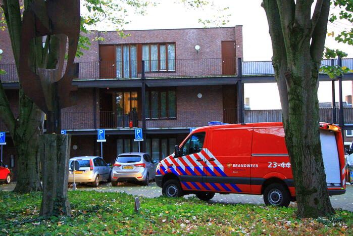 Brandende CS-kabel zorgt voor rook