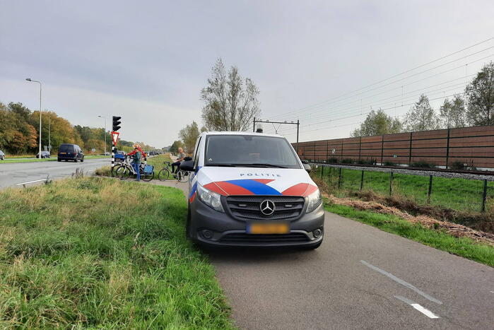 Fietser zwaargewond bij aanrijding